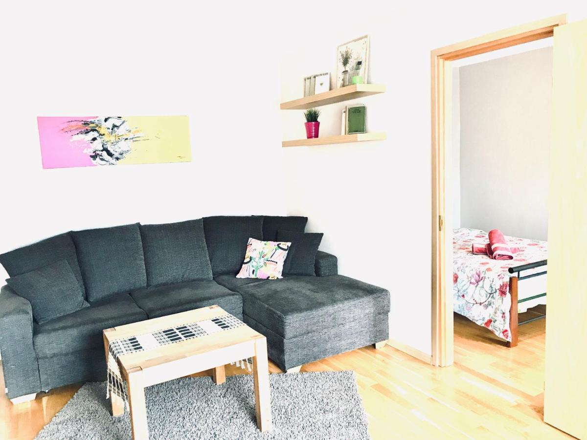 Cozy Central Apartment Tallinn Extérieur photo